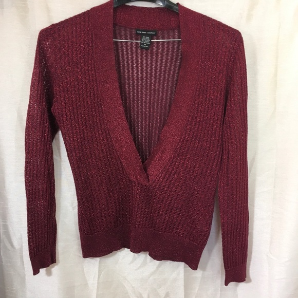 New York & Company Sweaters - New York Company Red Burgundy Shimmer Knit Sweater